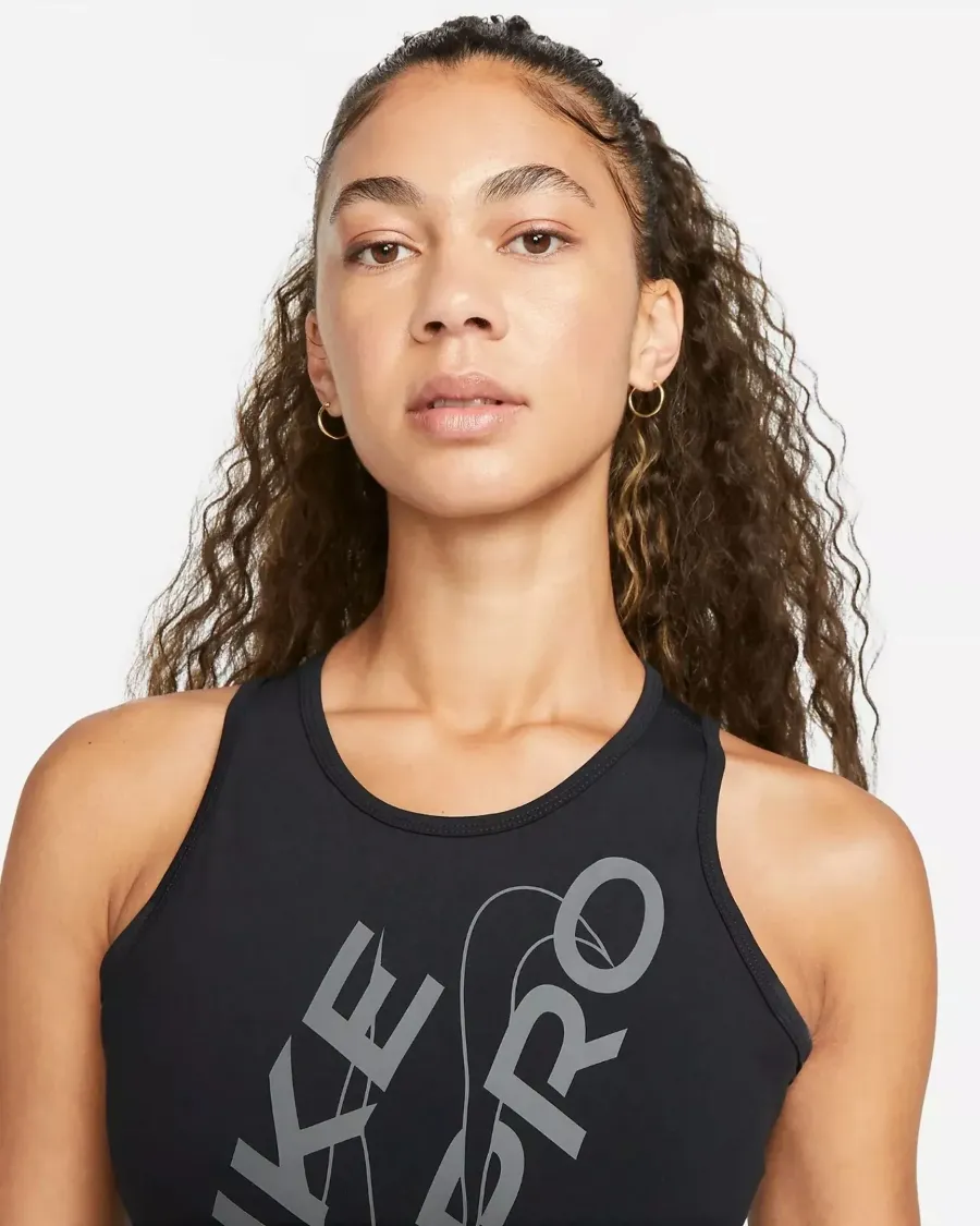 Топ Nike Pro Dri-FIT FB5261-010