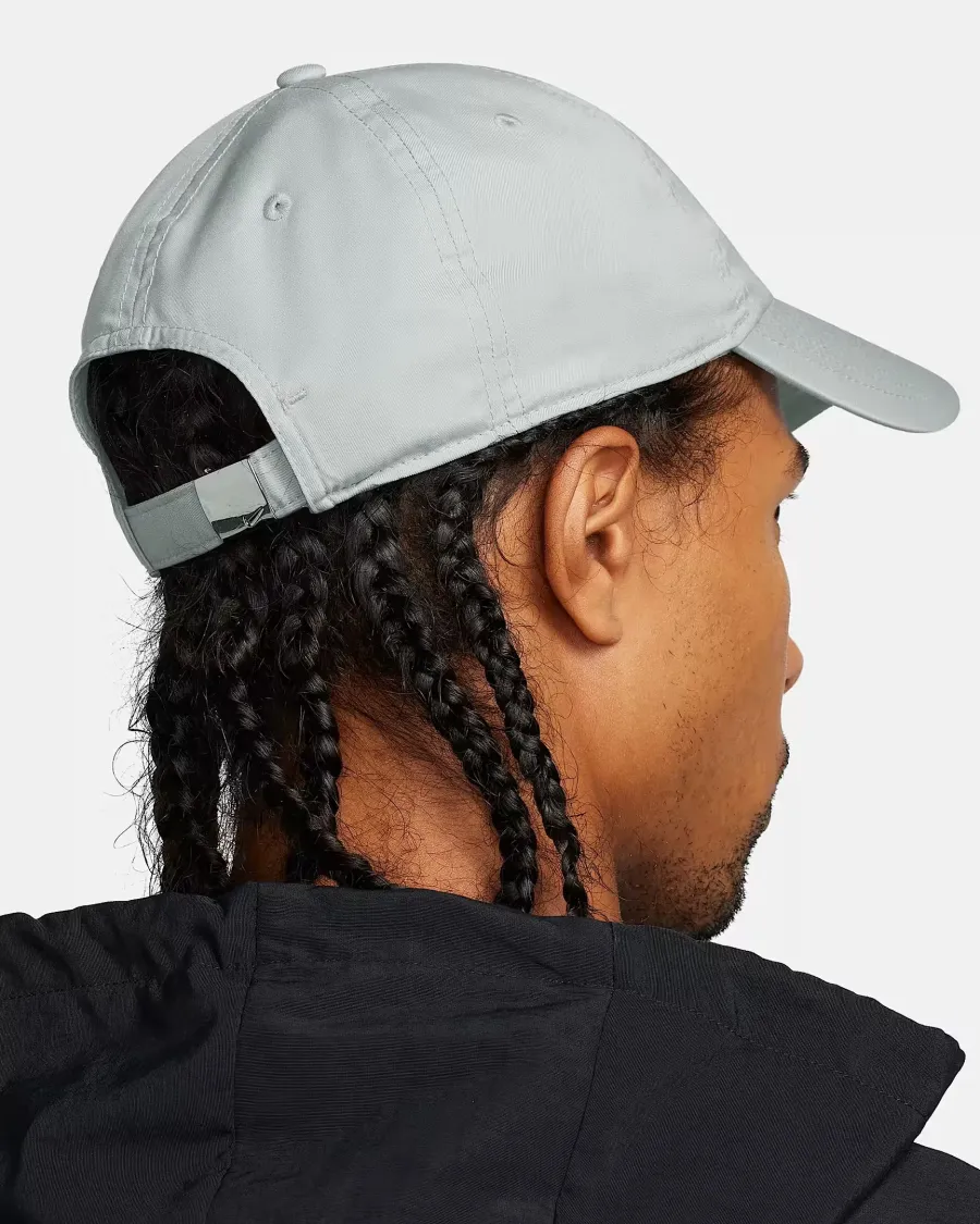 Кепка Nike Dri-FIT Club Unstructured FB5372-077