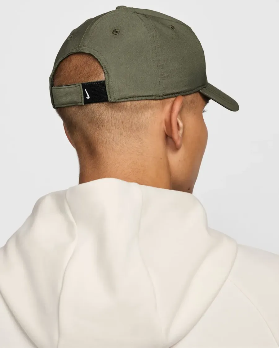 Кепка Nike Dri-FIT Club Structured Swoosh FB5625-222