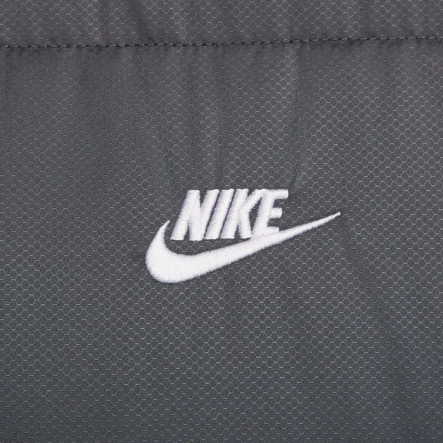 Жилетка Nike Sportswear Club PrimaLoft FB7373-068