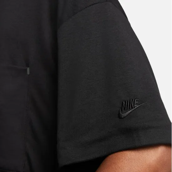 Футболка Nike Sportswear Tech Pack Dri‑FIT Short Sleeve Top FB7392-010
