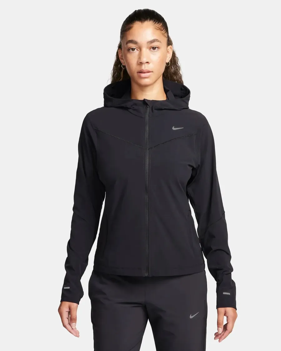 Куртка Nike Swift UV Running FB7480-010