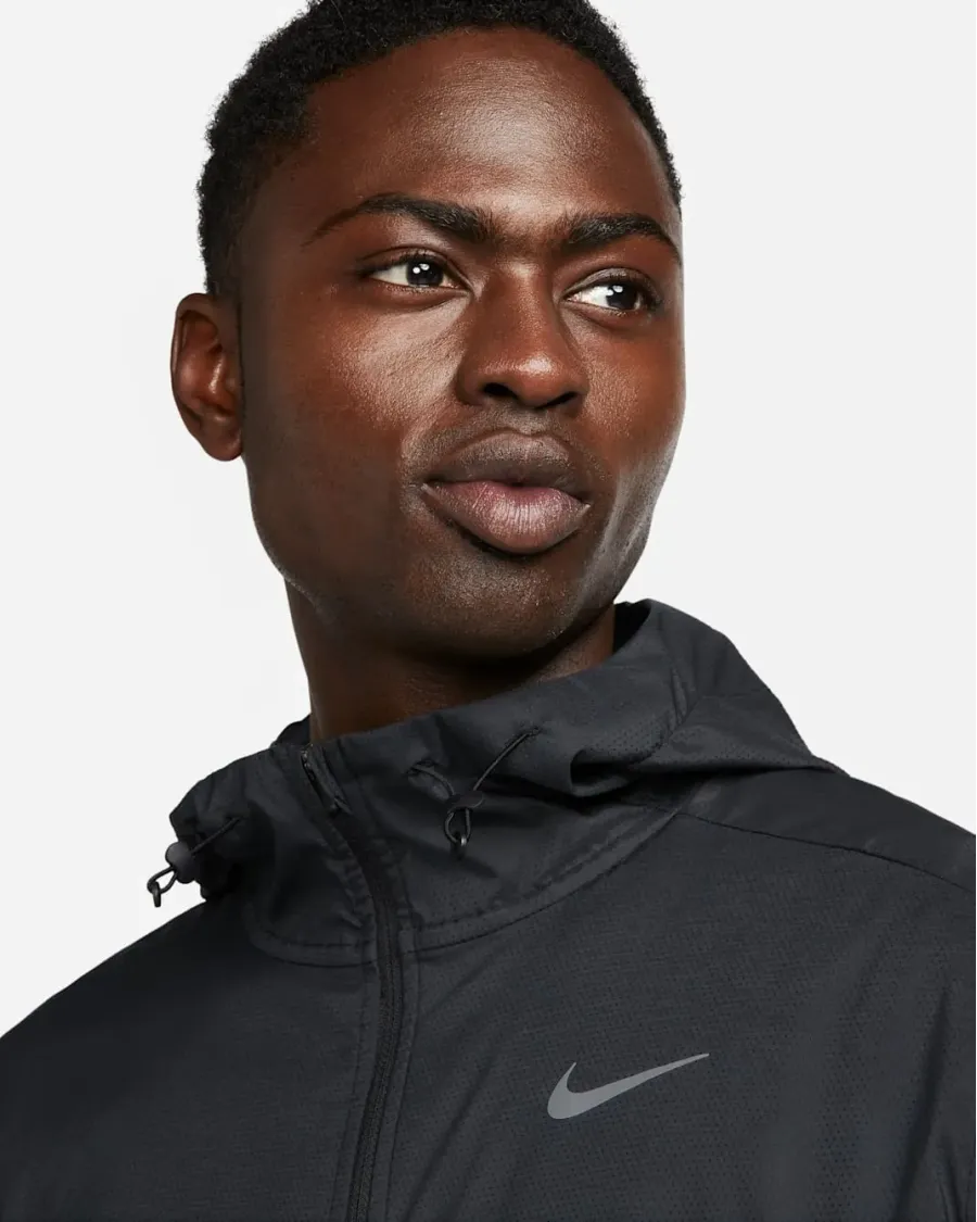 Куртка Nike Windrunner FB7540-010