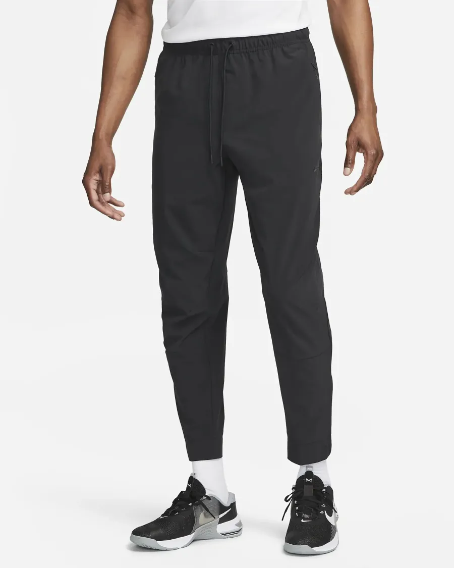 Спортивні штани Nike Dri-Fit Unlimited Tapered Leg FB7548-010