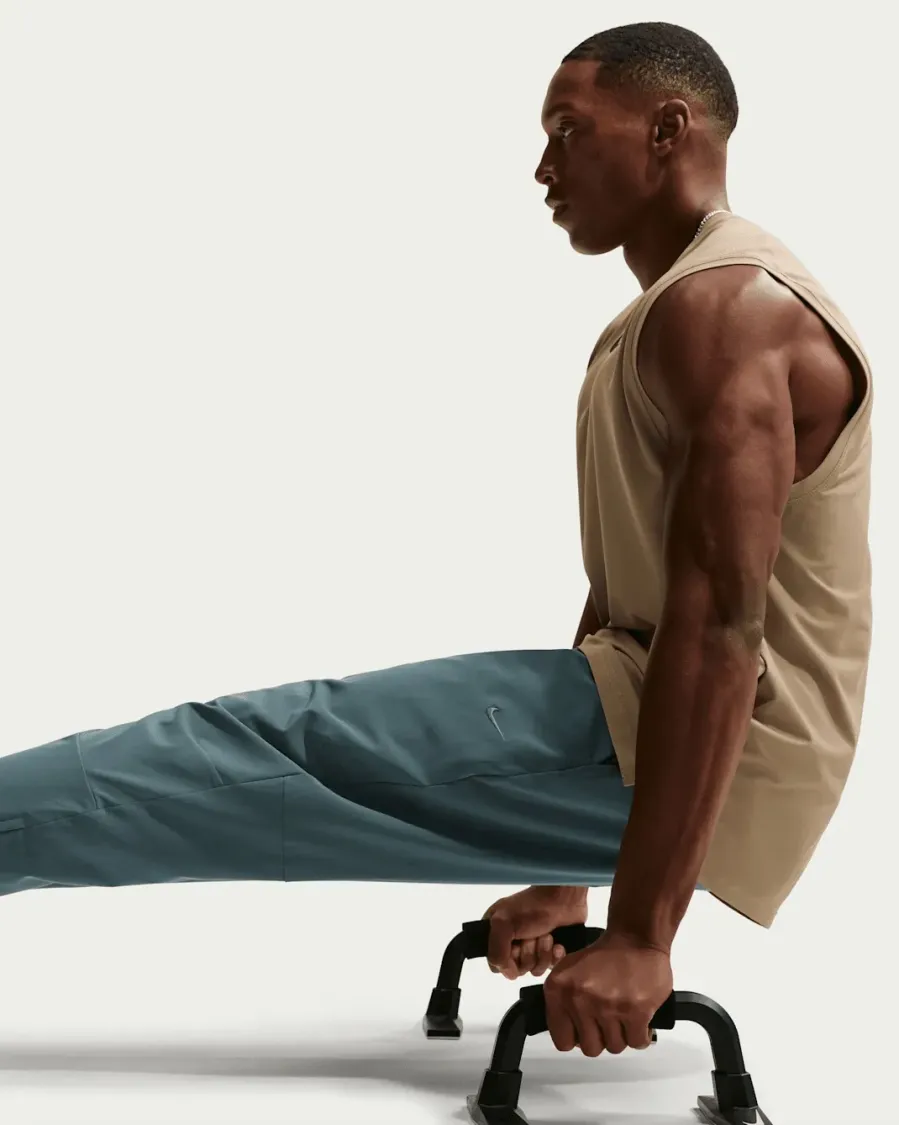 Спортивні штани Nike Dri-Fit Unlimited Tapered Leg FB7548-382
