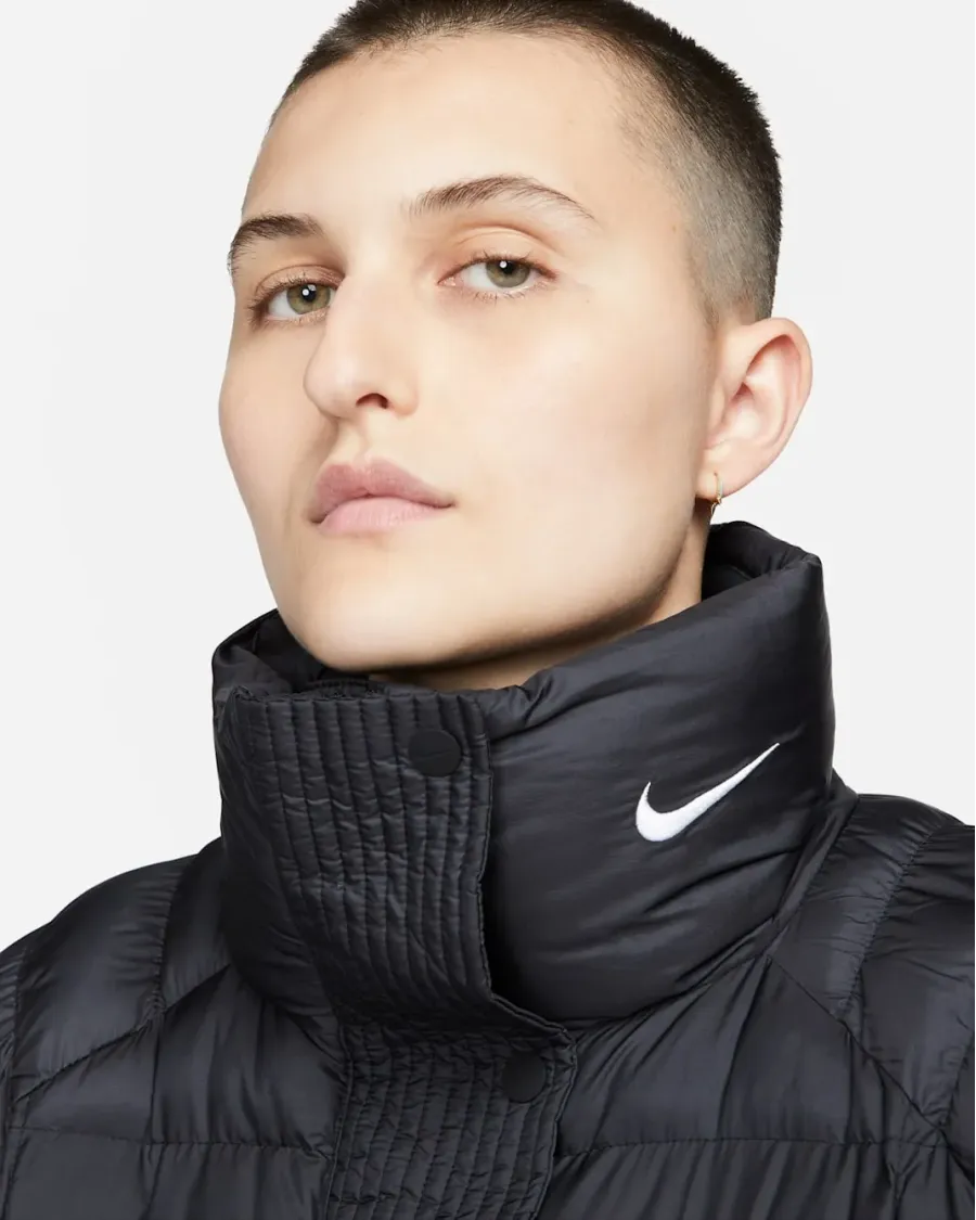 Куртка Nike Essential Prima FB7670-010