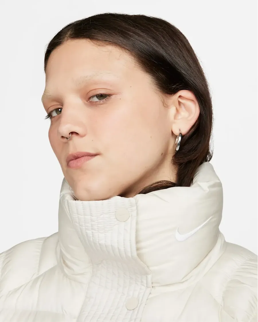 Куртка Nike Essential Prima FB7670-104