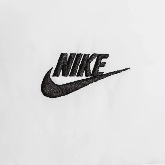 Куртка Nike Sportswear Thermo Classic FB7672-100