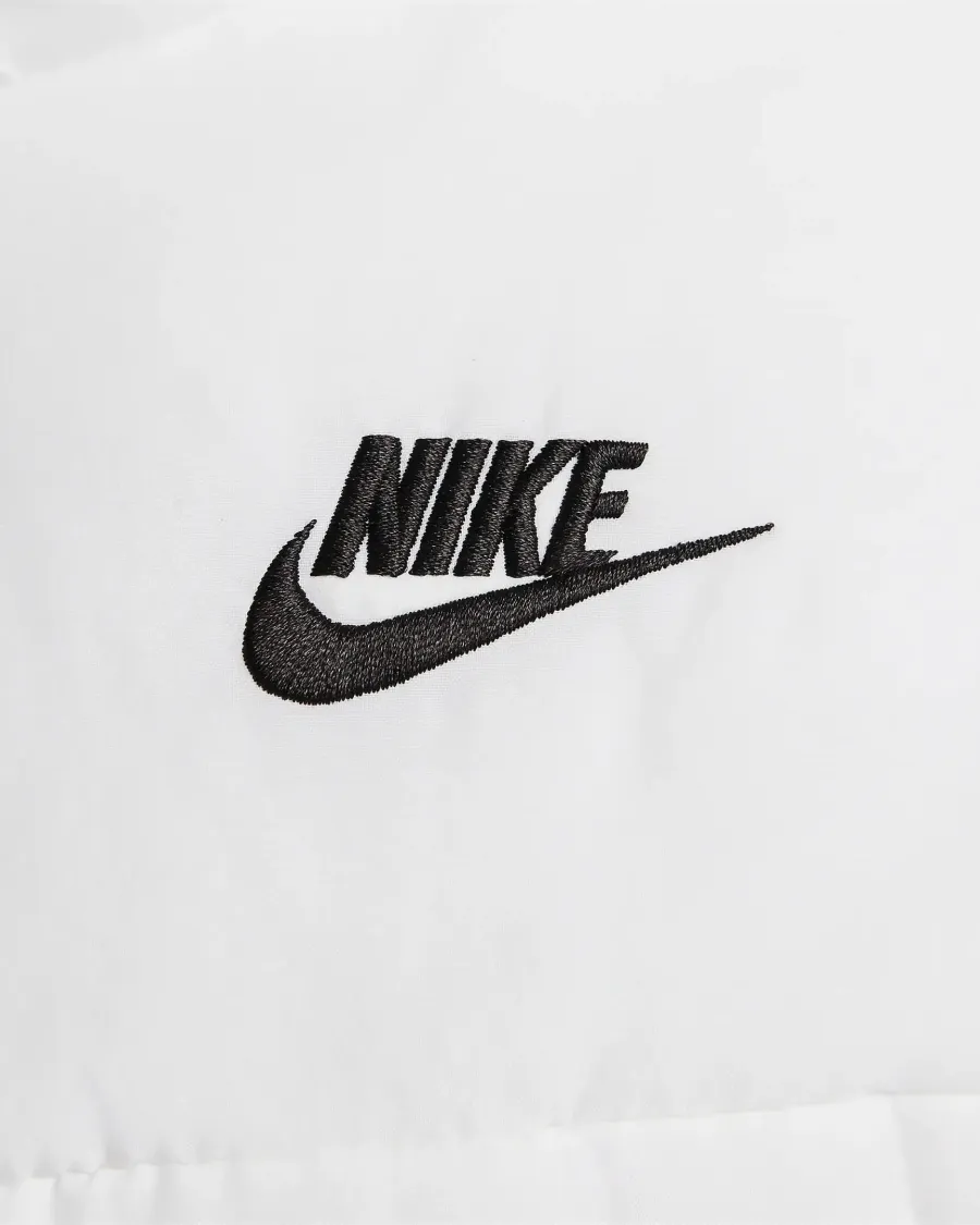 Куртка Nike Sportswear Thermo Classic FB7672-100