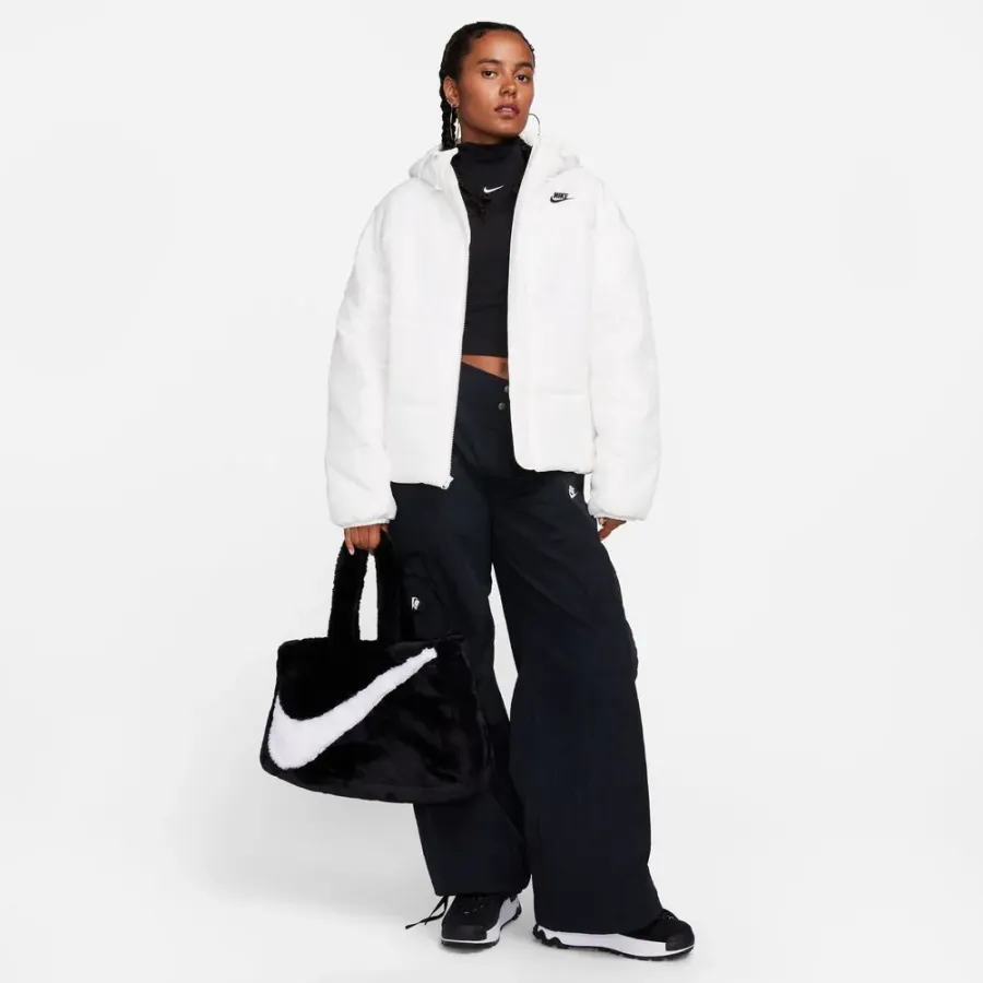 Куртка Nike Sportswear Thermo Classic FB7672-133