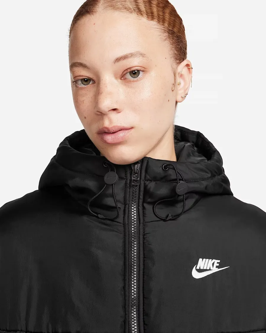 Куртка Nike Sportswear Therma-FIT Thermaire Classic FB7675-010