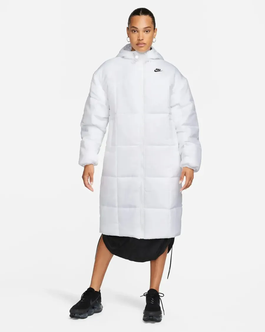 Куртка Nike Sportswear Therma-FIT Thermaire Classic FB7675-100