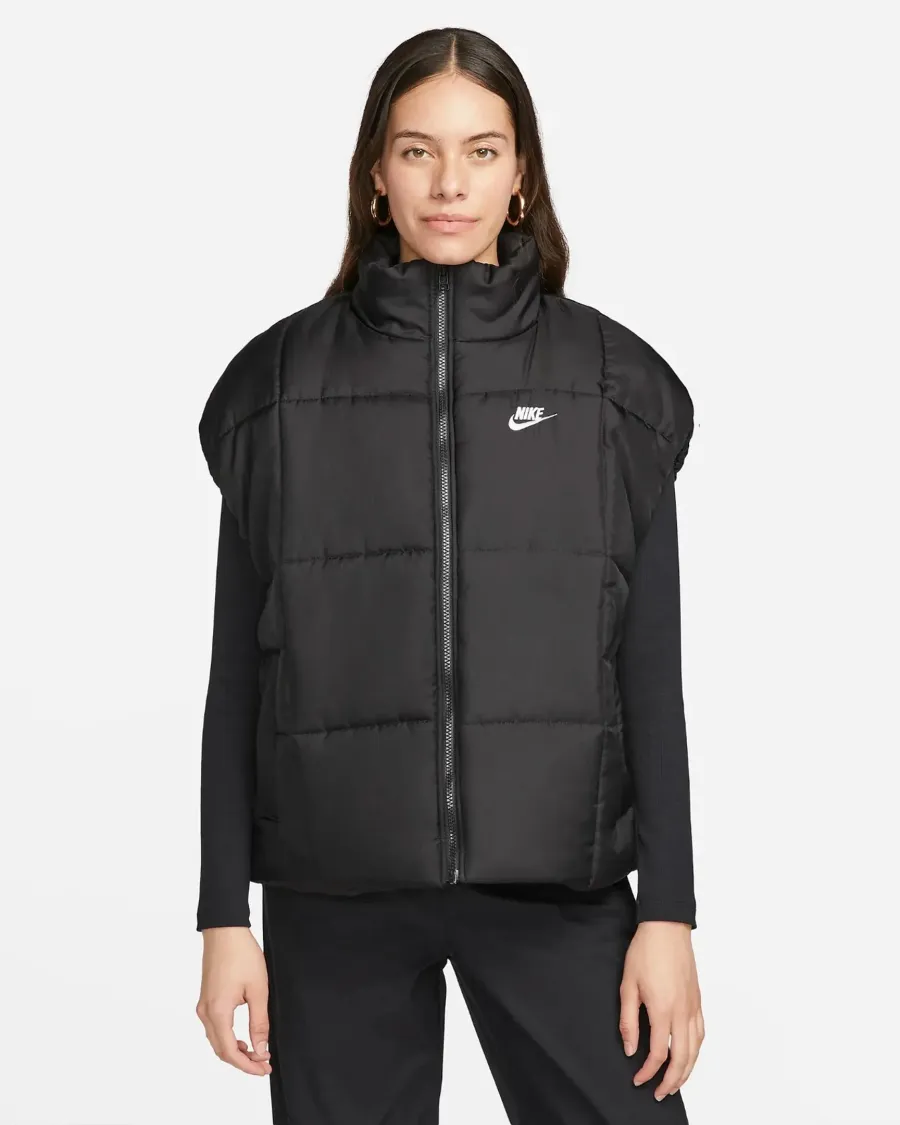 Жилетка Nike Sportswear Classic Therma-FIT FB7679-010