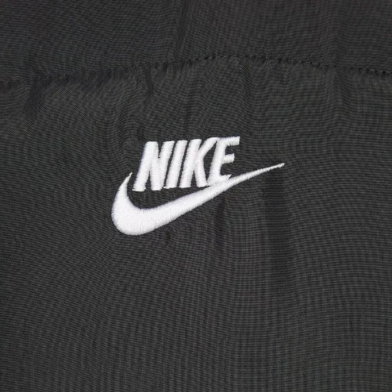 Жилетка Nike Sportswear Classic Therma-FIT FB7679-010
