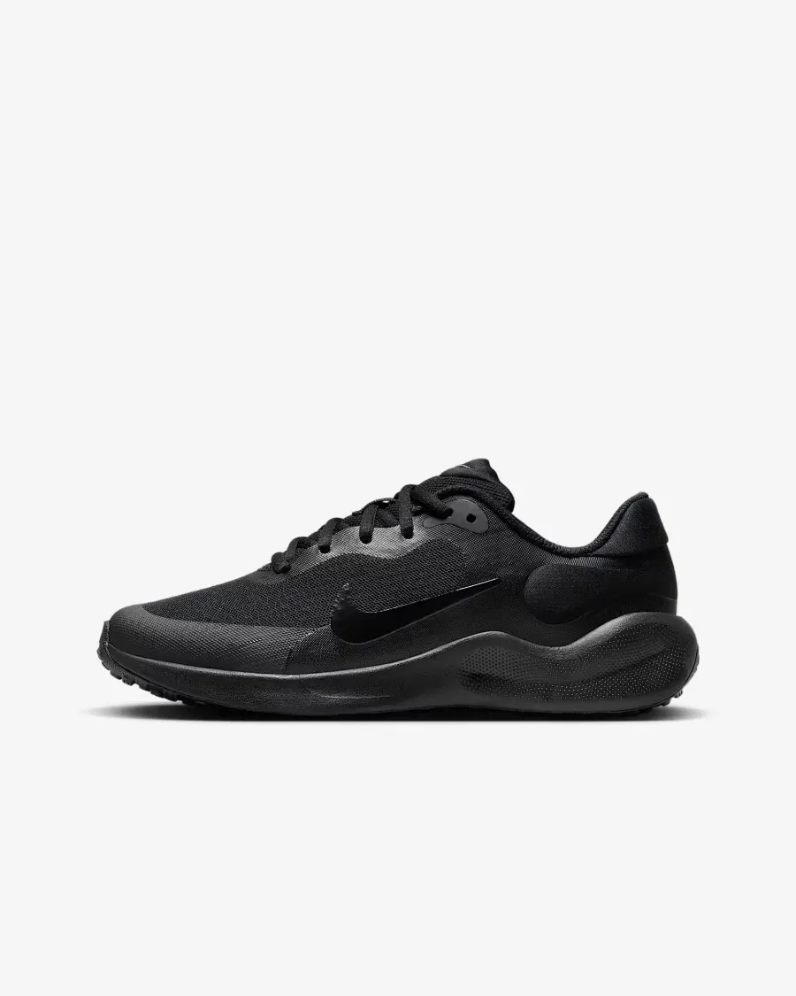 Кросівки Nike Revolution 7 FB7689-001