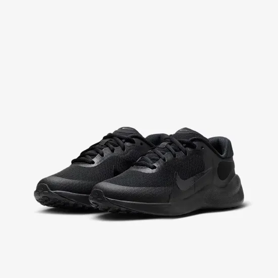 Кросівки Nike Revolution 7 FB7689-001