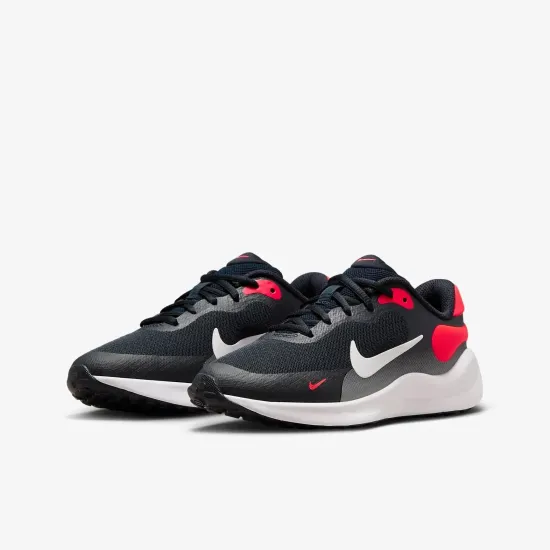 Кросівки Nike Revolution 7 FB7689-400