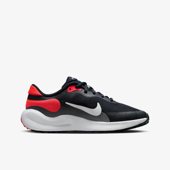 Кросівки Nike Revolution 7 FB7689-400