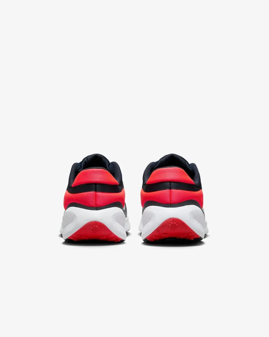Кросівки Nike Revolution 7 FB7689-400