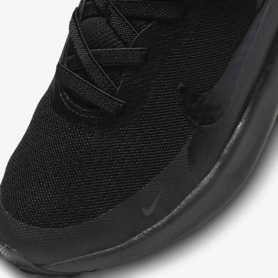 Кросівки Nike Revolution 7 FB7690-001