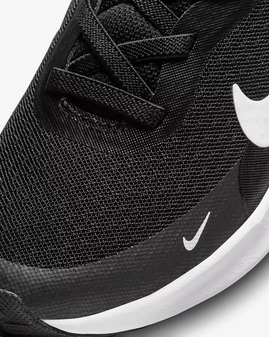 Кросівки Nike Revolution 7 FB7690-003