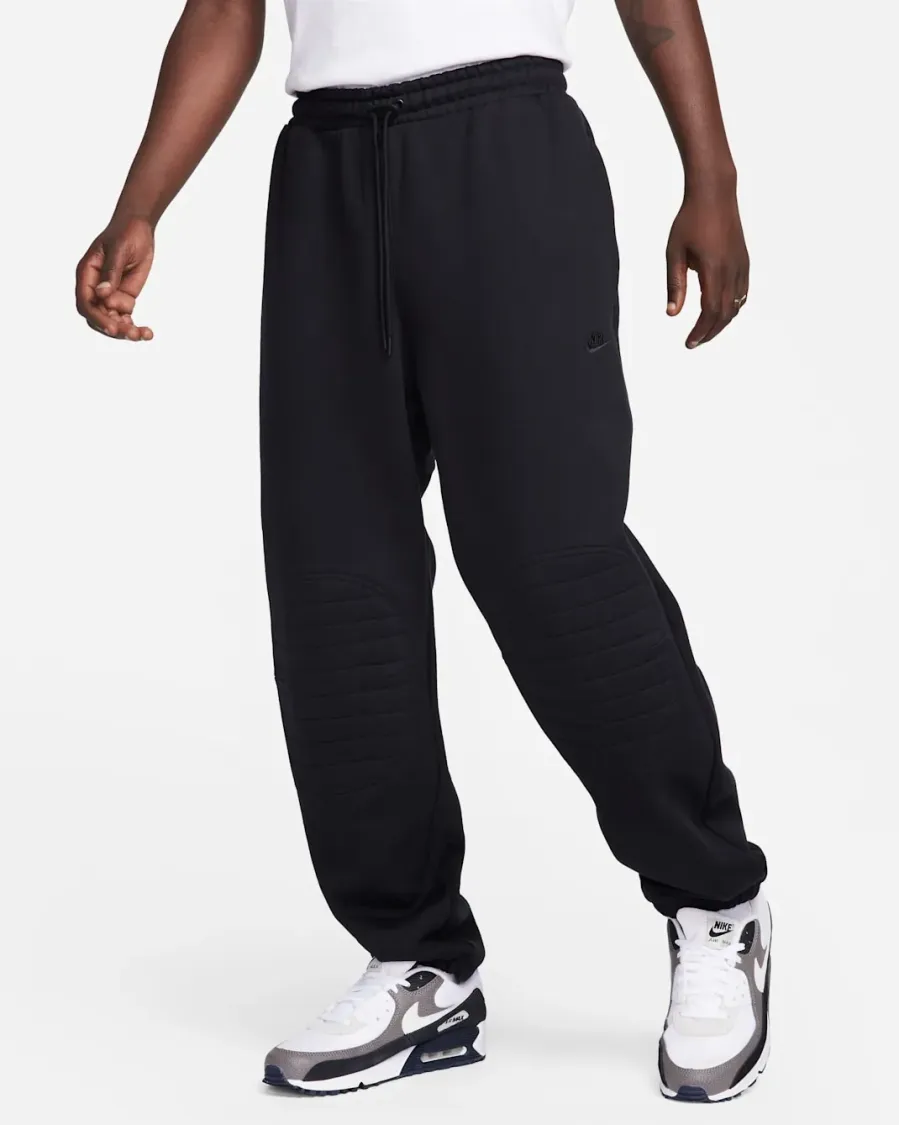 Штани Nike Sportswear Tech Pack Therma-FIT Winter Repel FB7823-010