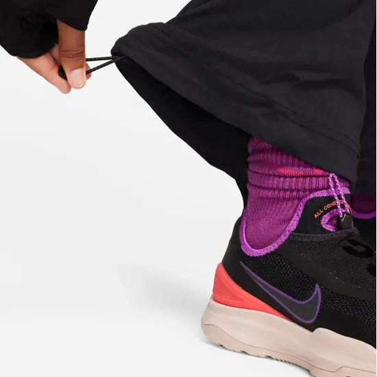 Штани Nike ACG Smith Summit FB7883-010