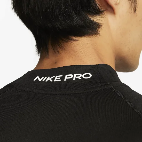 Кофта Nike Pro Dri-Fit Mock-Neck FB7908-010