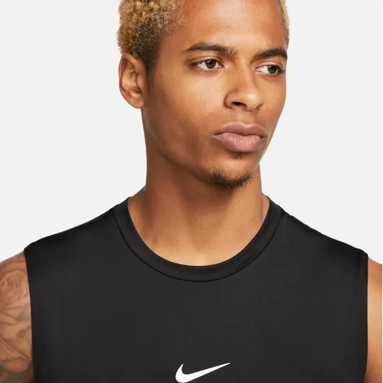 Майка Nike Pro Dri-FIT Sleeveless Top FB7914-010