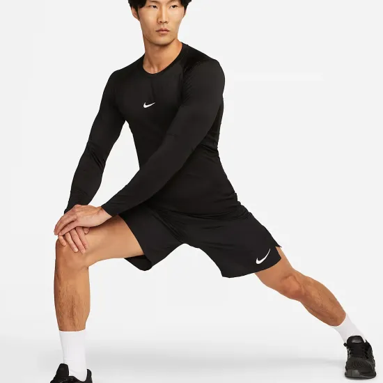 Кофта Nike Pro Dri-FIT Tight Top FB7919-010