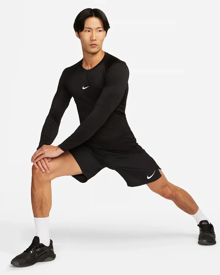 Кофта Nike Pro Dri-FIT Tight Top FB7919-010