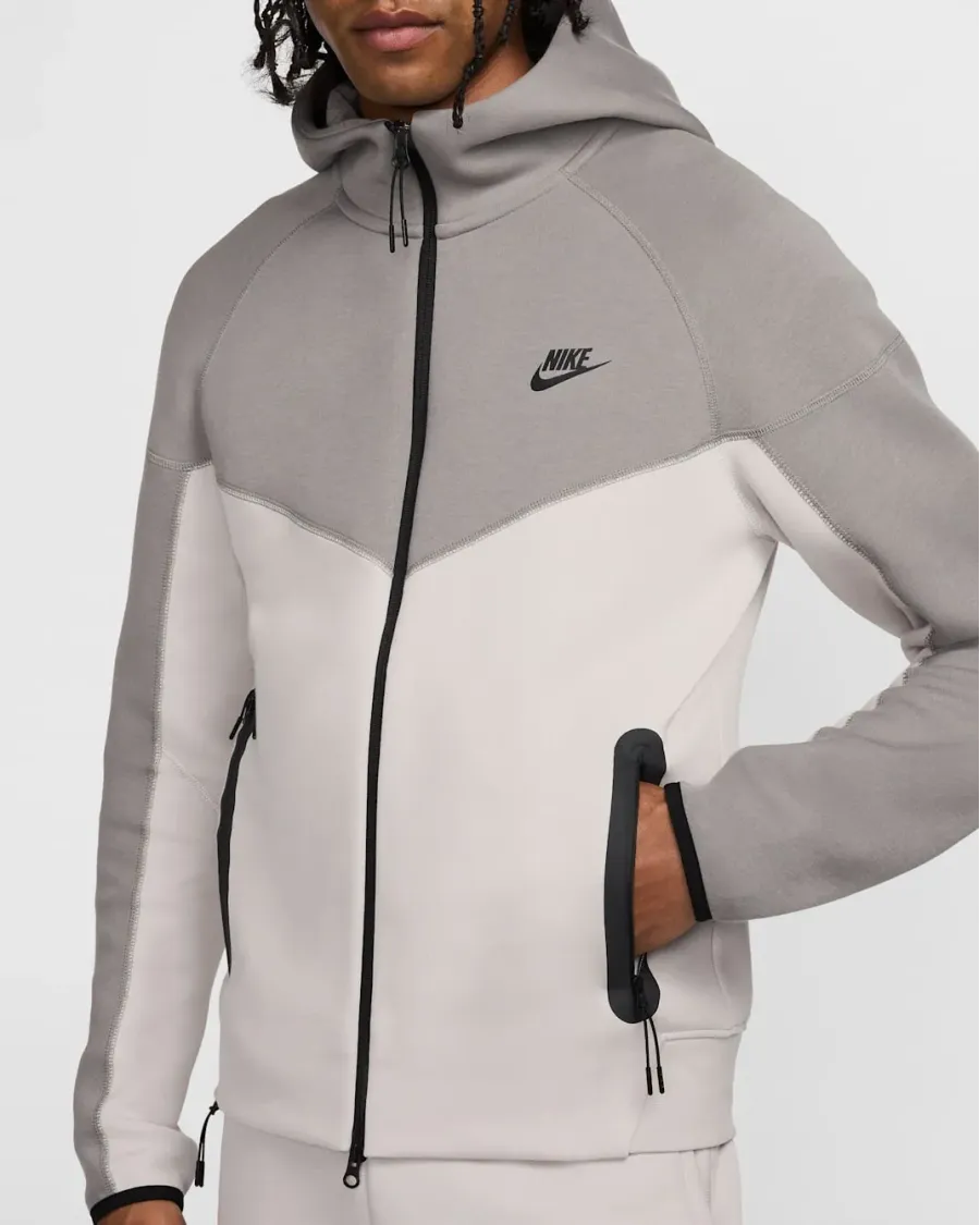 Кофта Nike Sportswear Tech Fleece Windrunner FB7921-014