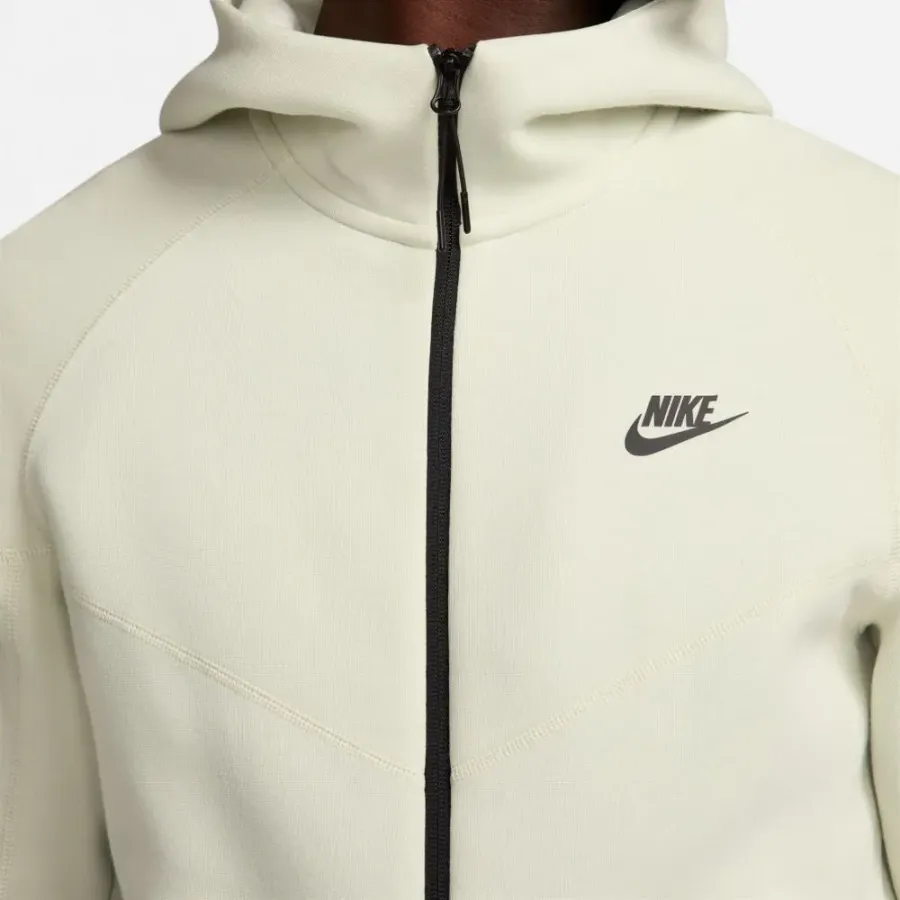 Кофта Nike Sportswear Tech Fleece Windrunner FB7921-020