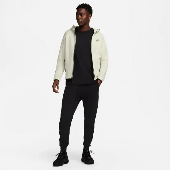 Кофта Nike Sportswear Tech Fleece Windrunner FB7921-020