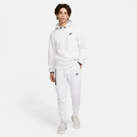 Костюм Nike Sportswear Tech Fleece Windrunner FB7921-051_FB8002-051