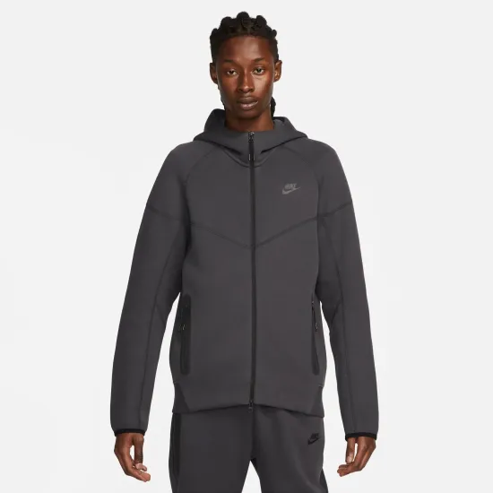 Кофта Nike Sportswear Tech Fleece Windrunner FB7921-060