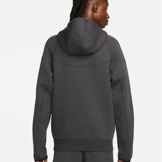 Костюм Nike Sportswear Tech Fleece Windrunner FB7921-060_FB8002-010