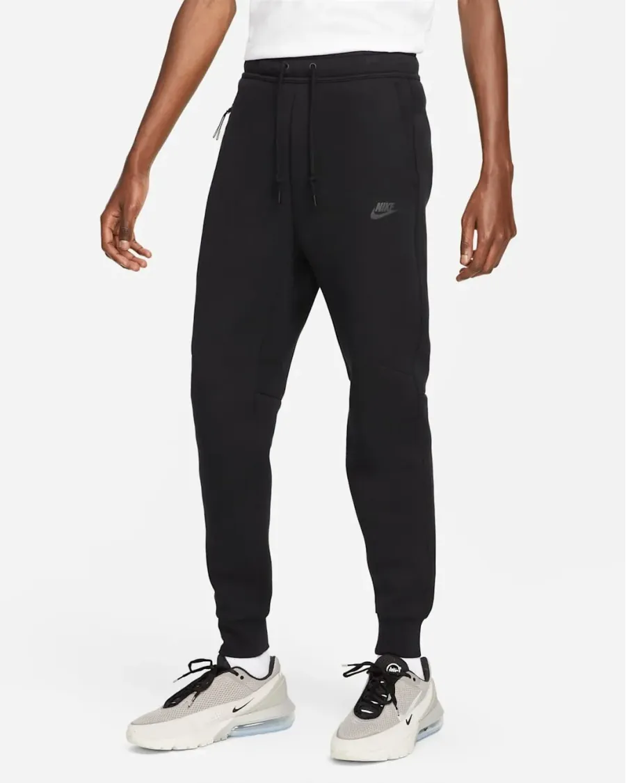Костюм Nike Sportswear Tech Fleece Windrunner FB7921-060_FB8002-010