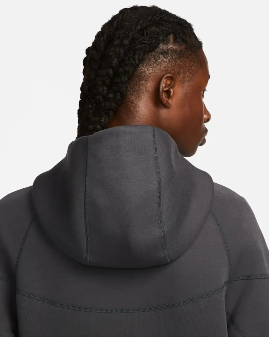 Костюм Nike Sportswear Tech Fleece Windrunner FB7921-060_FB8002-060