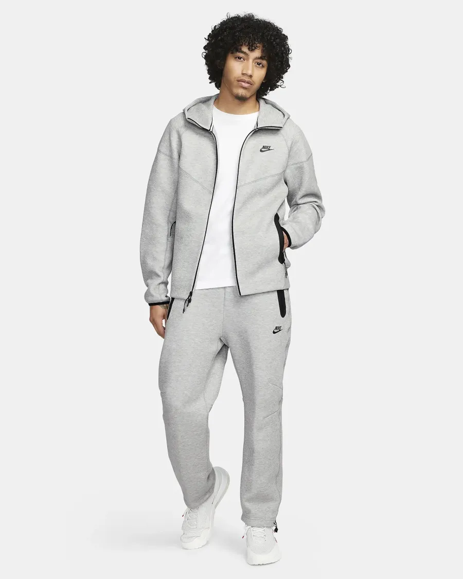 Кофта Nike Sportswear Tech Fleece Windrunner FB7921-063