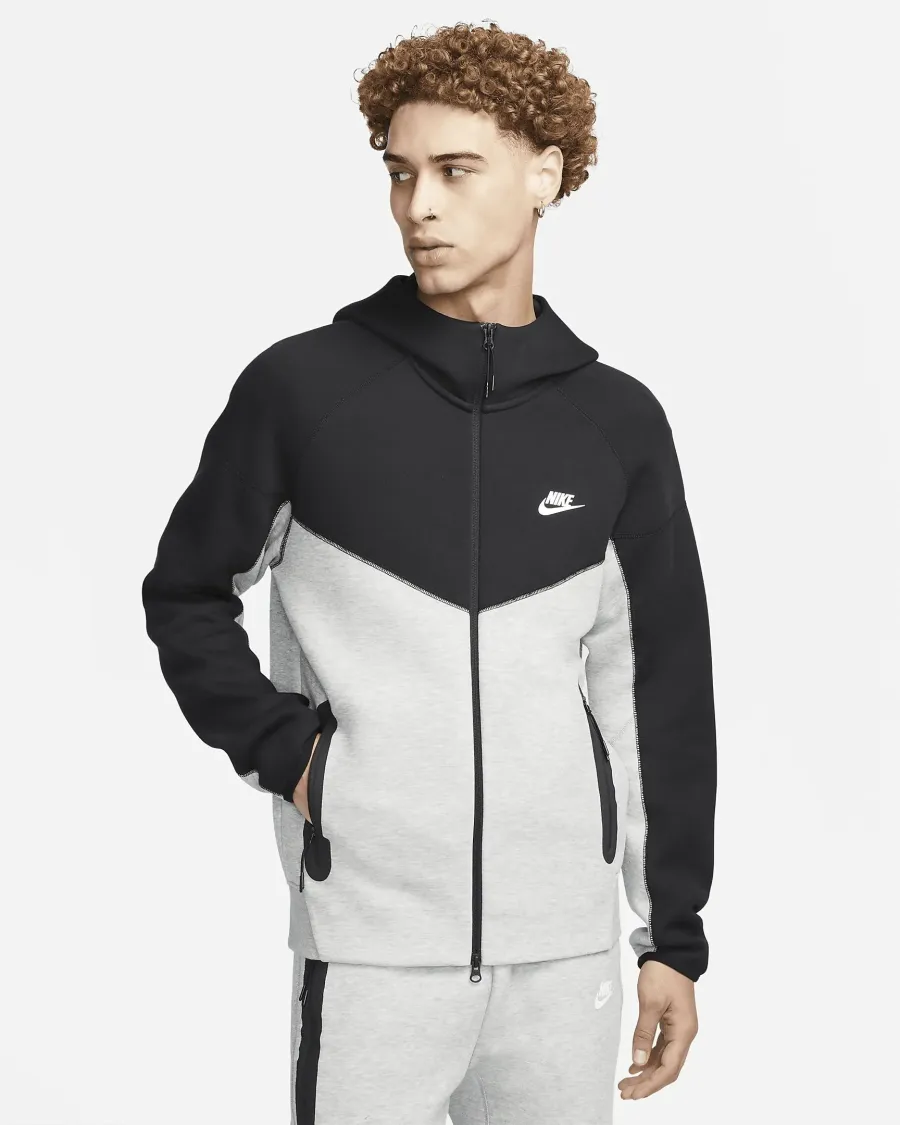 Кофта Nike Sportswear Tech Fleece Windrunner FB7921-064