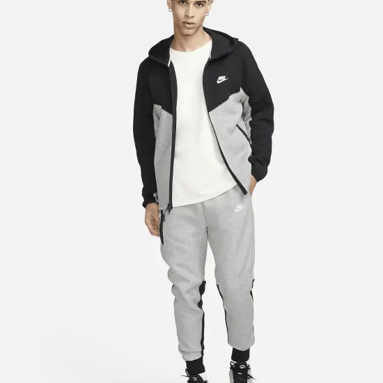 Кофта Nike Sportswear Tech Fleece Windrunner FB7921-064