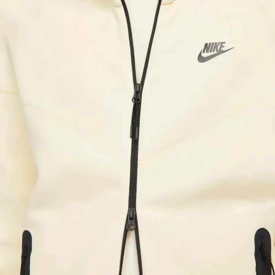 Кофта Nike Sportswear Tech Fleece Windrunner FB7921-113