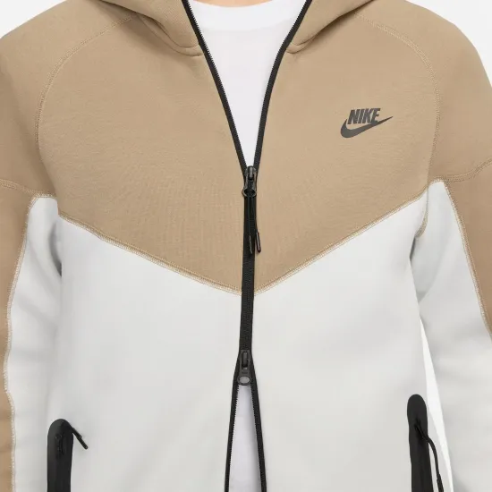 Кофта Nike Sportswear Tech Fleece Windrunner FB7921-121