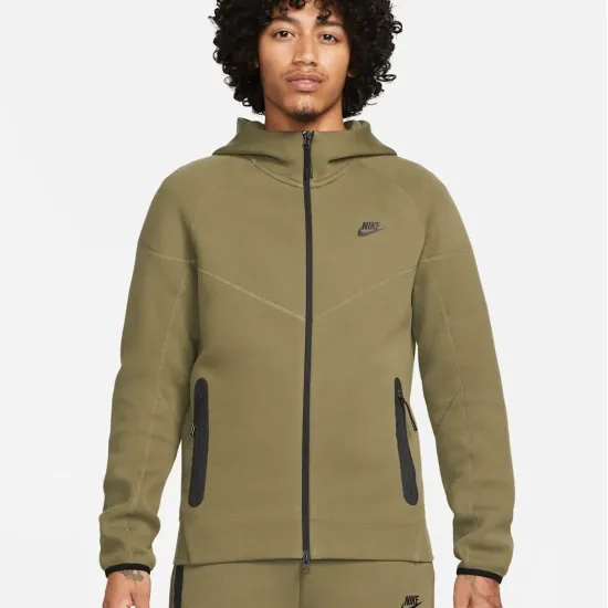 Костюм Nike Sportswear Tech Fleece Windrunner FB7921-222_FB8002-222
