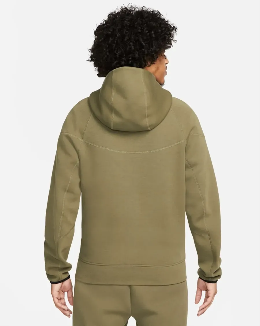 Костюм Nike Sportswear Tech Fleece Windrunner FB7921-222_FB8002-222