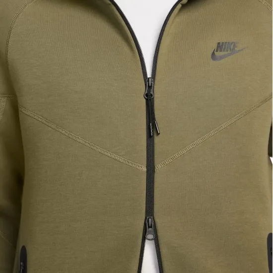Костюм Nike Sportswear Tech Fleece Windrunner FB7921-222_FB8002-222