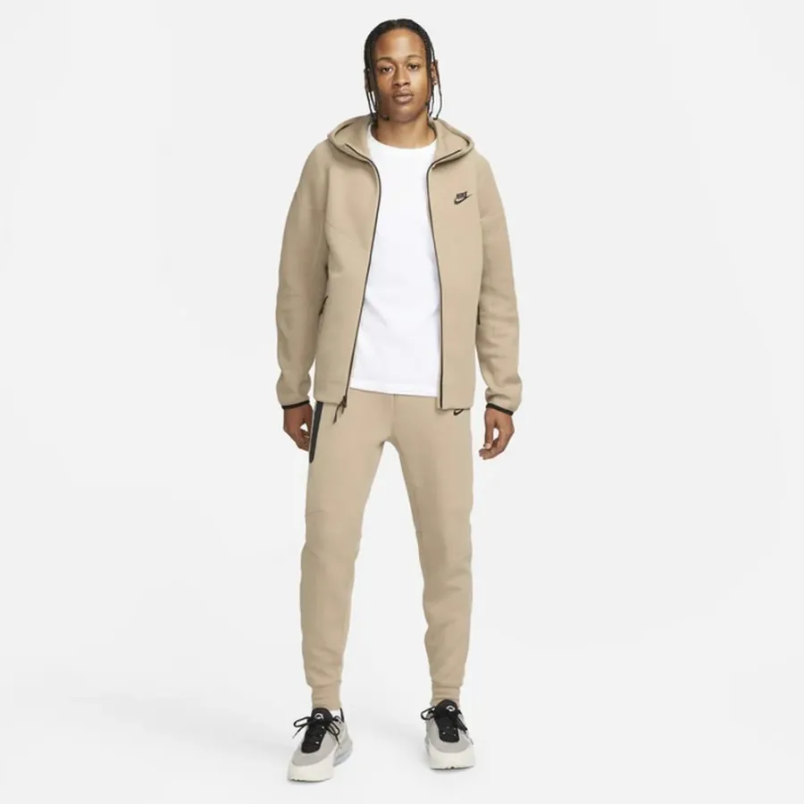 Кофта Nike Sportswear Tech Fleece Windrunner FB7921-247