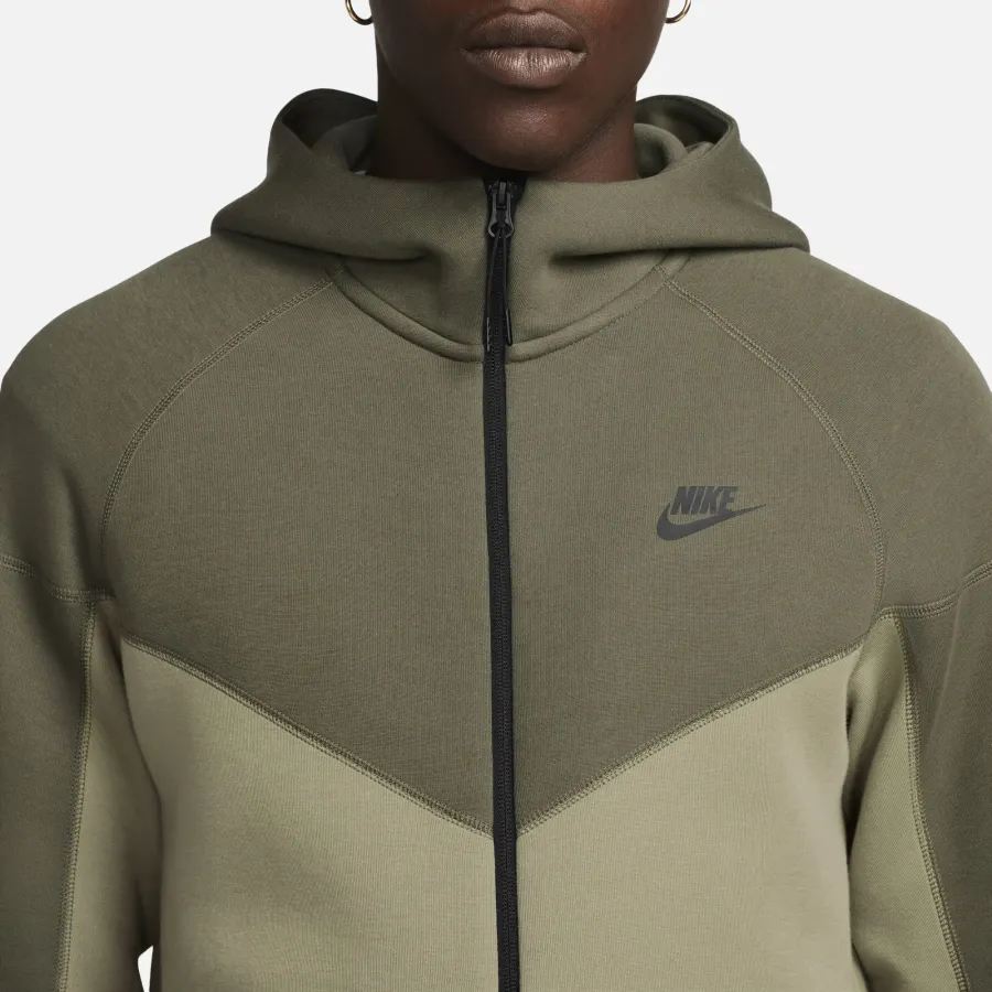 Кофта Nike Sportswear Tech Fleece Windrunner FB7921-276