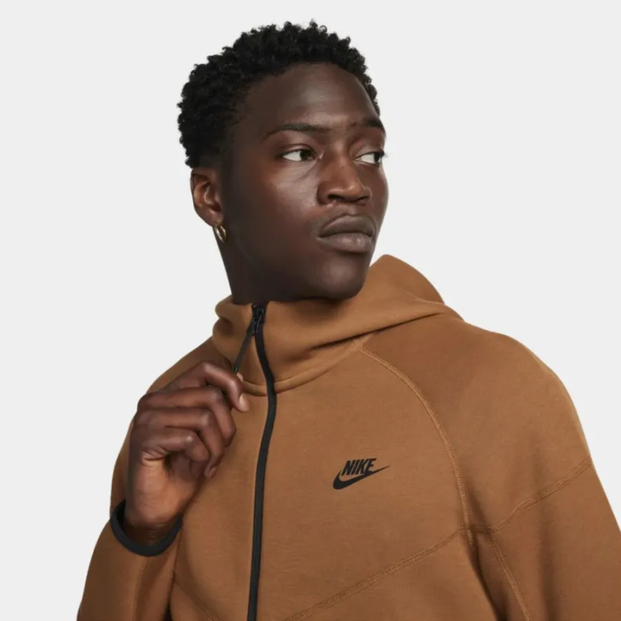 Кофта Nike Sportswear Tech Fleece Windrunner FB7921-281